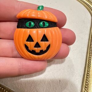 Vintage Halloween Brooch Scary Pumpkin Pin